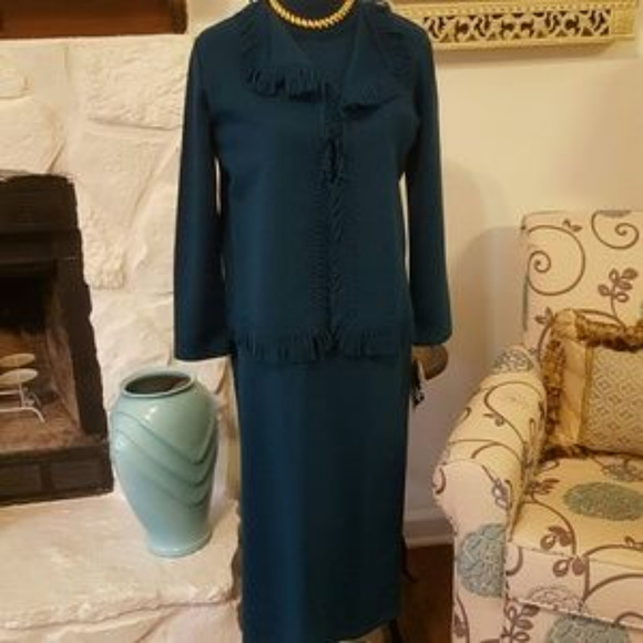 miss dorby Dresses & Skirts - MISS DORBY GREEN SWEATER DRESS SET NWT PM